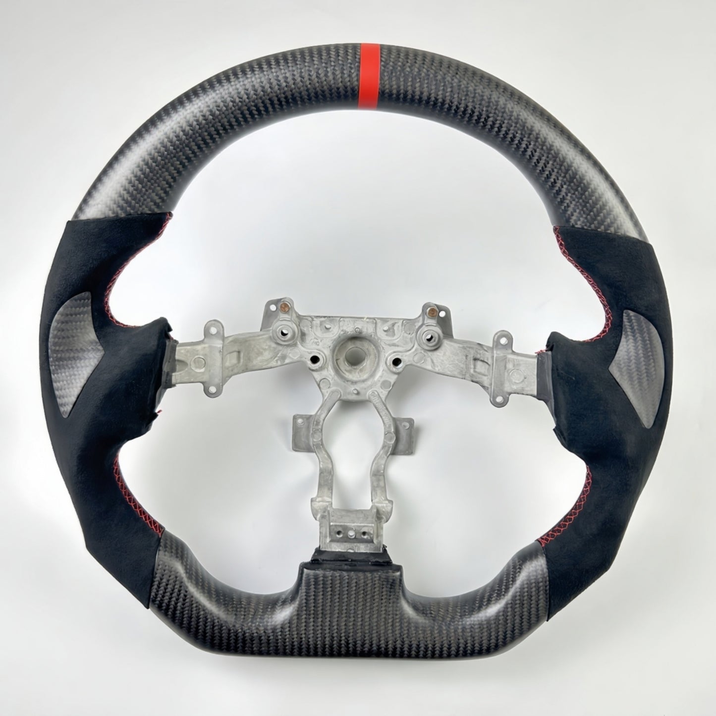 VM Carbon Fiber steering wheel for Nissan R35 GTR (2009-2016)